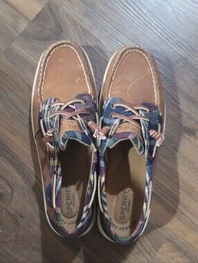 Sperry Womens Brown Leather Boat Shoes with Multicolor Plaid Trim
